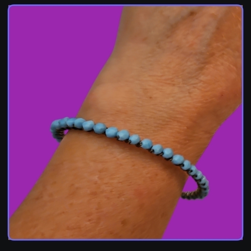 3/$30 HANDMADE Glass Beaded Wire Wrapped Bangle Bracelet